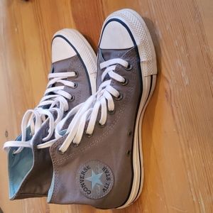 Converse women size 8 men size 6.5